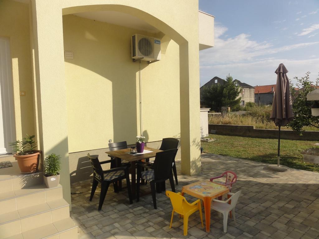 Apartment Roni Zadar Exteriör bild